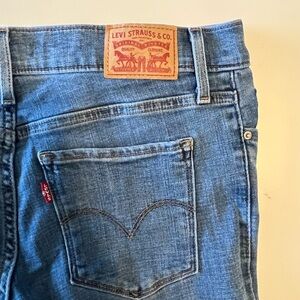 Levi's 315 Shaping Bootcut Women's Jeans